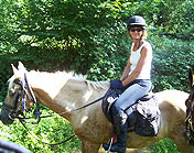Anne came on holiday here for the first time in May 2006. After several return trips she is also now planning her future in France.